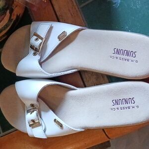 Sunburns flats